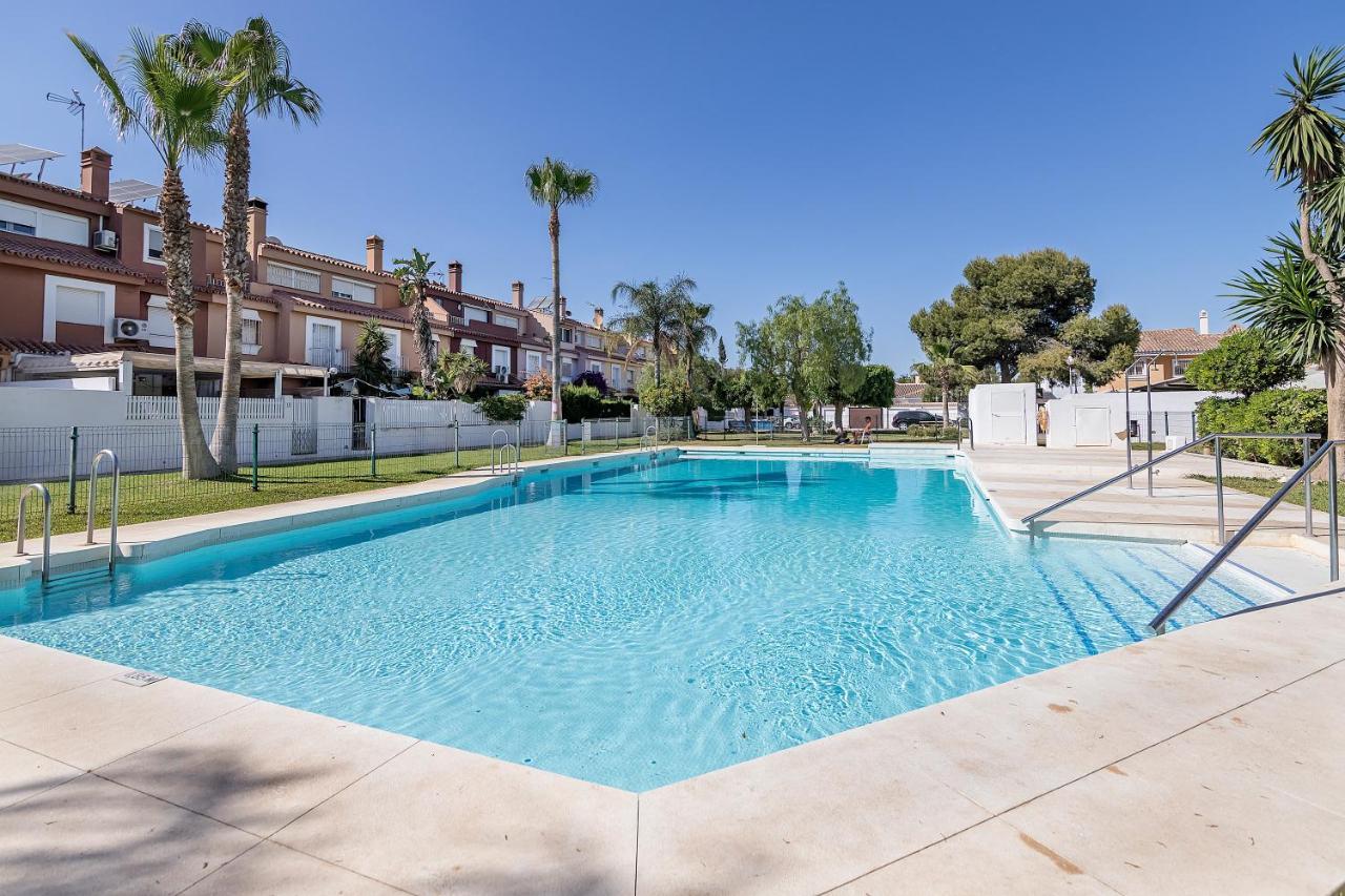 Bhost - Wilkinson Apartment Malaga Luaran gambar