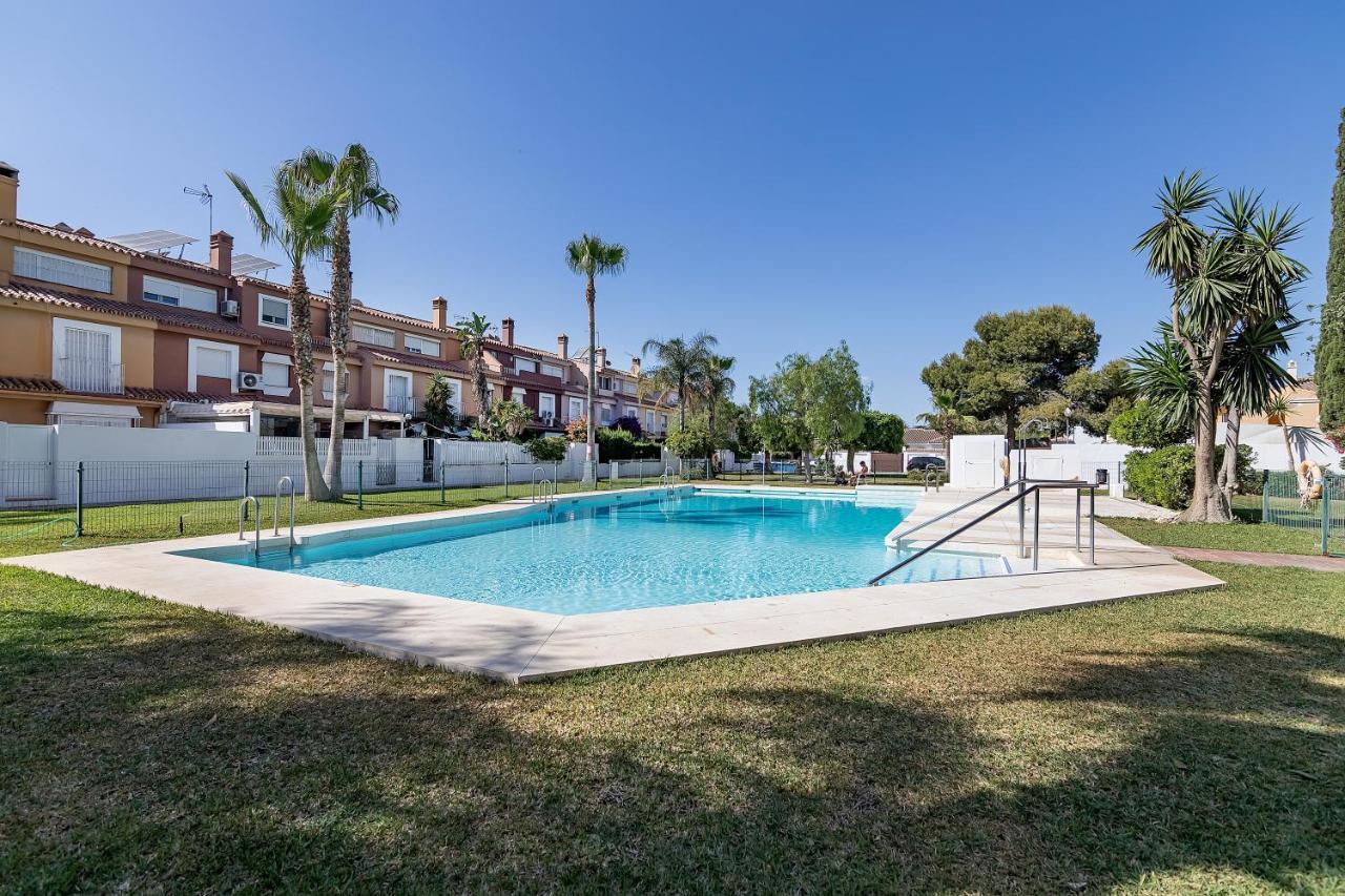 Bhost - Wilkinson Apartment Malaga Luaran gambar